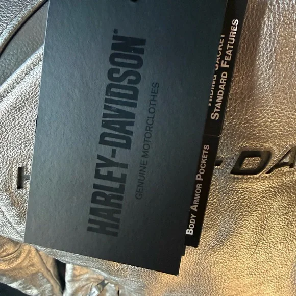 ✨ NEW WITH TAGS Women’s Harley Davidson metallic Leather Riding Jacket - Picture 8 of 16
